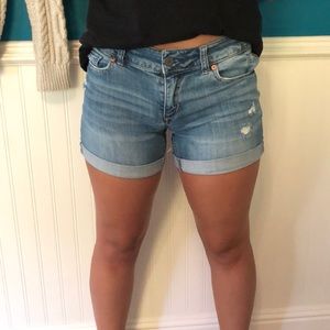 Cute Jean shorts